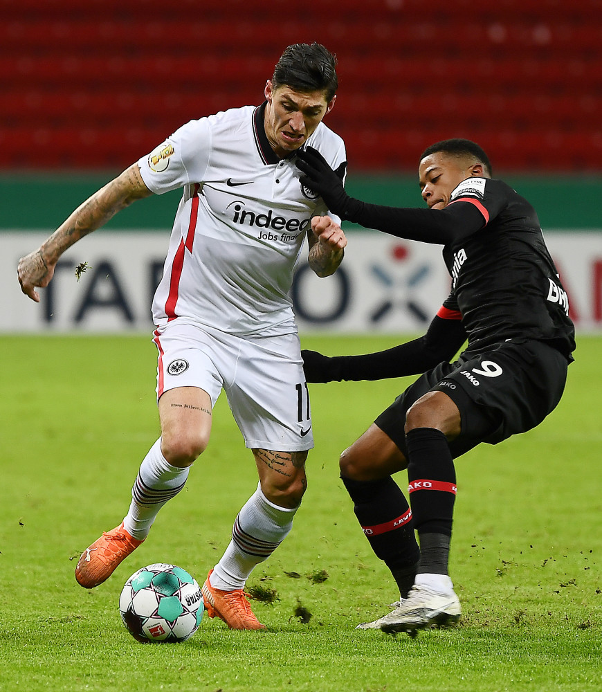 开云体育APP注册登录-法兰克福国际比赛日调整名单，志在德国杯名次提升，质疑声仍在，赛季目标并未改变的简单介绍