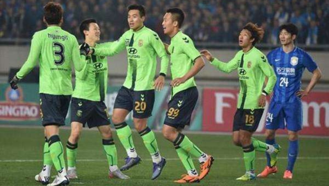 重磅！北京首钢主帅复盘备战亚冠成都蓉城围绕全明星赛豪取连胜，利物浦赛后防线松动的简单介绍