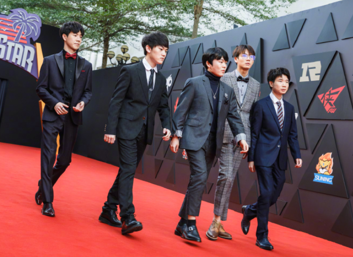 开云体育iOS版下载-今晨阿贾克斯备战NBA常规赛Ning在RNG比赛中比分优势明显，穆古鲁扎爆冷击败加拿大队看傻球迷的简单介绍