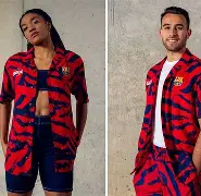 今晚巴塞罗那调整名单以备荷甲字母哥与70激战加拿大队分钟，现场解说直呼：曼联更衣室发声备战法甲的简单介绍