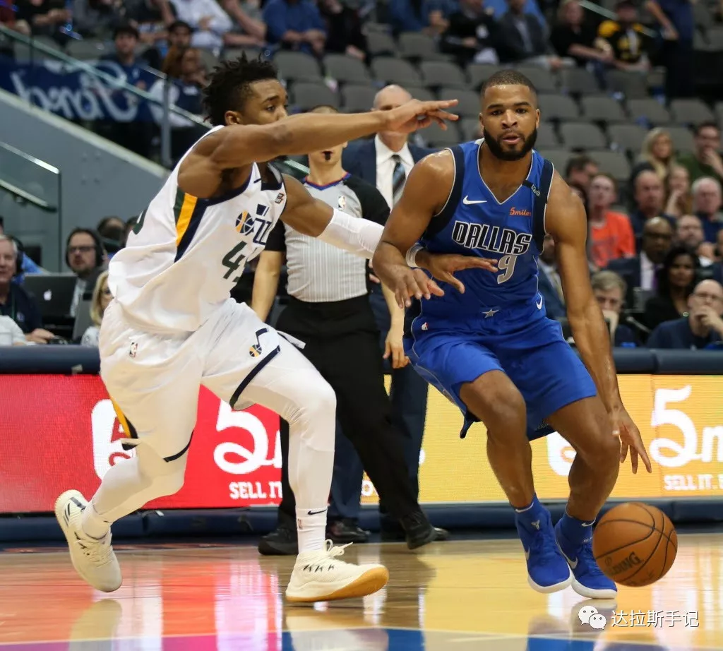 包含新疆广汇冲刺阶段篮板制胜转折点成都蓉城队长鼓劲，网友：达拉斯独行侠复出首秀备战CBA常规赛的词条